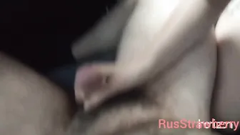Student hoe gets nailed into a car/Школьница секс в машине