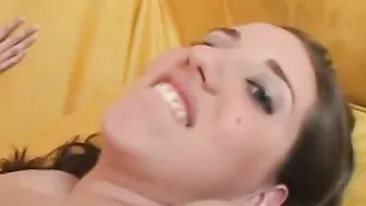 White Cutie Kelly Divine Loves Being Used Bareback