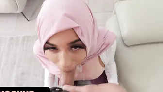 Hijab Hookup - Muslim Pure 18 Yo Getting Introduced To The Wonders Of Cunt Fucking