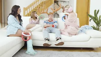 3 bestfriends Carrie Sage Koco Chanel Alice Visby keep their selves busy sucking off Cole Churchs penis