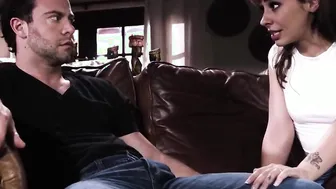 Kinky bimbos wants to gotten impregnated by stepbrother - Tommy King