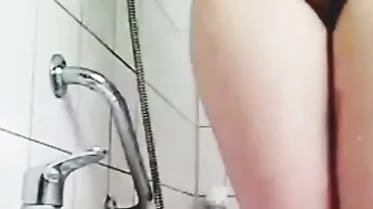 Morrocan sluts is taking a Beauty shower