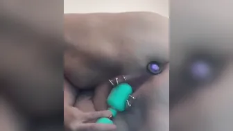 Working my gigantic fat twat till I piss