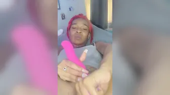 African  squirting  solo