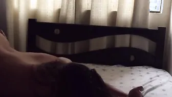 Alis usada como juguete naughty  me corro en su cara puro semen