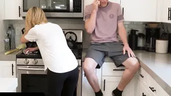 FreeUse Cougar - Lucky Stud Free Fucks His Landlords Milf Ex-Wife Crystal Clark Into Front Of Him