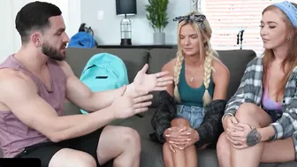 BFFS - All Natural Bae Girls Mae Milano And Friends Bounce Their Thick Asses And Share Gigantic Creampie