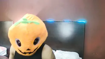 HONEY COSPLAY ROOM --MR.PUMPKIN THE PRINCESS ..PT.one
