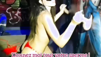 Premier glory hole pour cette jeune francaise salope qui vide les couilles dinconnus ce jour là