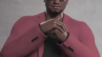 Latin cougar getting spread by bbc and Correctional Officers pound inmate vagina