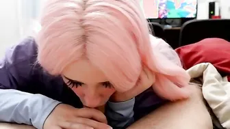 The bro missed the adorable mouth of his gf