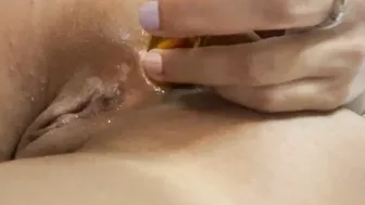 Masturbation anal sur beau gros cul