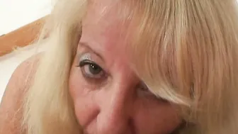 Bushy grandmother into african pantyhose spreads legs for him