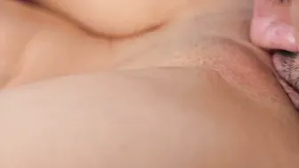 Ride rough penis at the gym