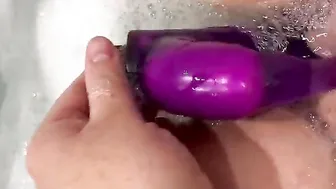 Big Chubby porn video – Chubby cheating wifey fucking a toy inside the hot tub and