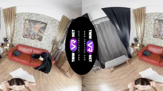 Sex artist creates her best orgasm