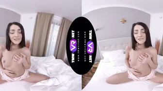 Hot Babe Masturbates In Front Of A Guy - POV