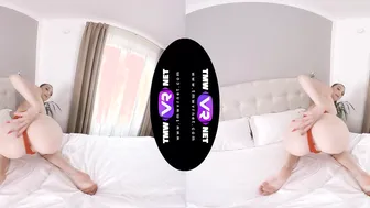 Getting solo orgasm when waiting