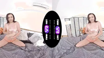 Sun porn video – Tanned pussy needs orgasm 2