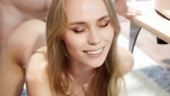 Beauty blonde wants me to help pay her rent but I need sex