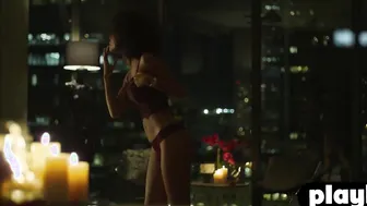 Cooking dinner is the incredible time for passion teasing and beauty striptease