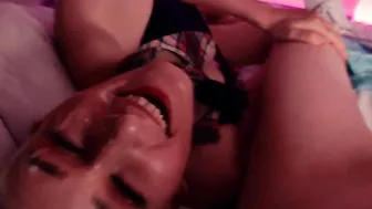 Ruin her Make up - Grand Cummed