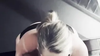 Old PAWG Bimbos Herself Out For bbc