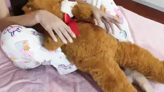 My is not very Smart and I take the opportunity to Trick her