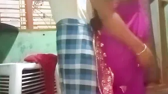 Tamil aunty melons milk pee real hasband