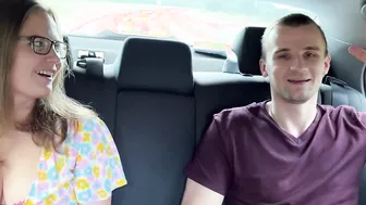 Goddess travel mom cumshot