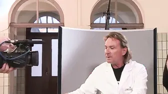 2 gigantic dicks for the dark hair