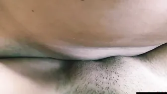 M fucks his gypsy gf LovelyJay deep inside a vehicle