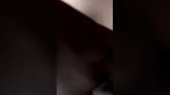 Crimpy vagina finger bang into WC