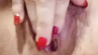 巨乳熟女自慰，水多，够骚，特别会玩的熟女