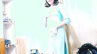 Torn porn video – She cant stand inside clothes anymore tear it down