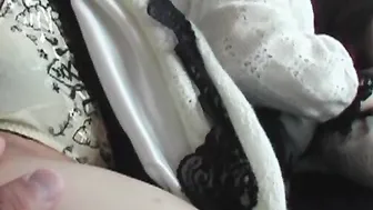 Japanese Bae With Small Breasts And A Unshaved Bush Blows And Fucks