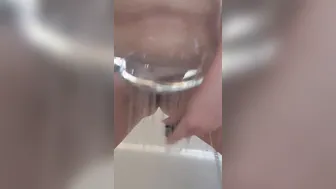 View me shave my pink twat to make it nice