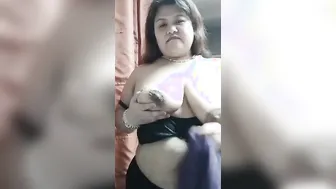 Huge boobies babe woman masturbating and orgasm