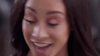 Teanna Trump and photographer have steamy affair