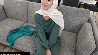 Hijab Hookup - Cute Muslim chick Binky Beaz Slips On Babe Panties And Blows Photographers Dick