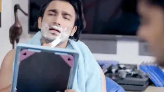 Samne Wali Khidki Part 2 Ullu Original web serial 2022 4