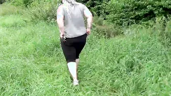 BBW 19 YEAR OLD NAILED OUTDOORS BECAUSE SHE WANTED TO PISS AND GETTING CUMMED