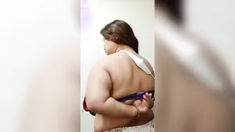 Stepmom older chubby fingered and masturbate two