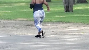 Long huge bow legg ass see this azz