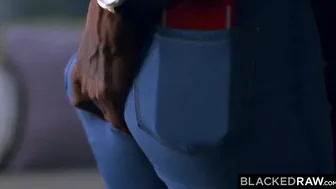 College Slut's Wild Party - Blacked Hardcore Orgasm