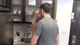 Adorable mom Oral Sex and Orgasm