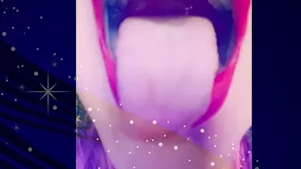 Toes Fetsih or Face Bondage?