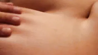 Huge amazing woman makes herself come rough