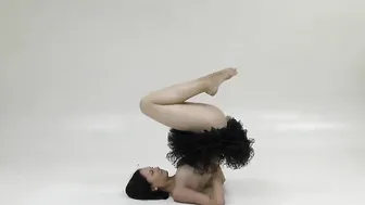 Galina Markova gymnastic leg scissors