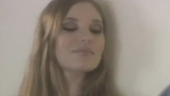Hannah Harper Thinks Cum Tastes Best When Mixed With Her Vagina Juice